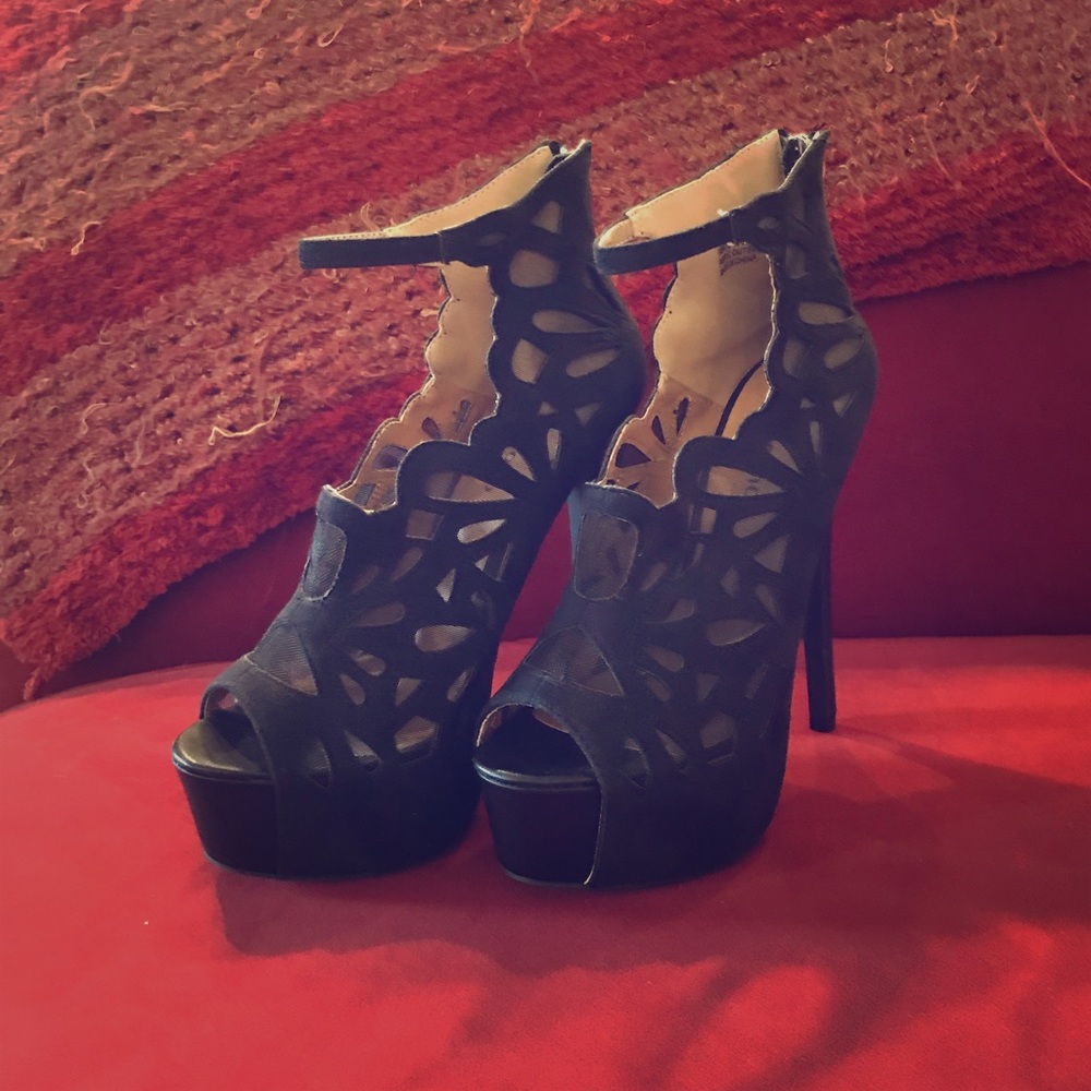 Zigi Soho Platform Heel